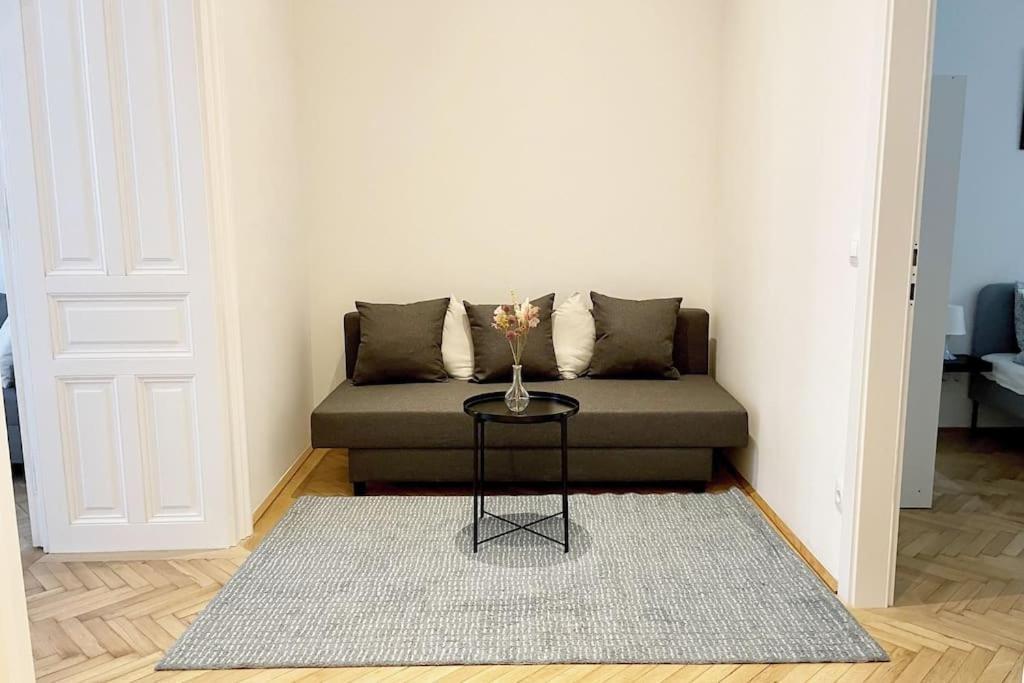City-Center-Apartment Hip Area, Big & New ウィーン エクステリア 写真